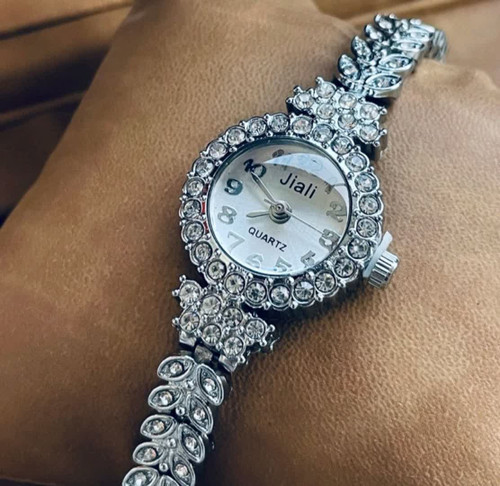 ساعت مچی دخترانه ظریف